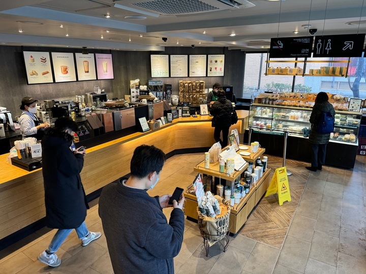 스타벅스 명일이마트점