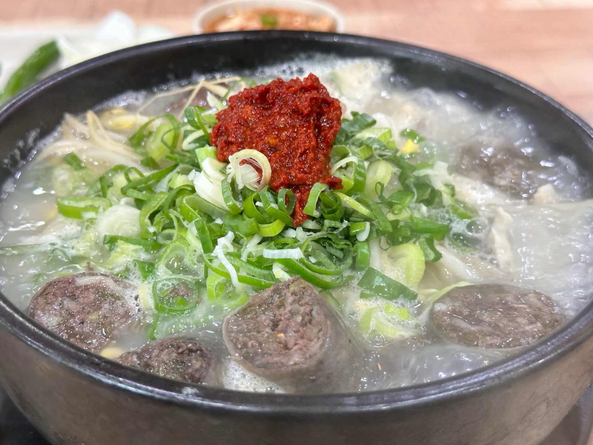 80년전통원조순대국