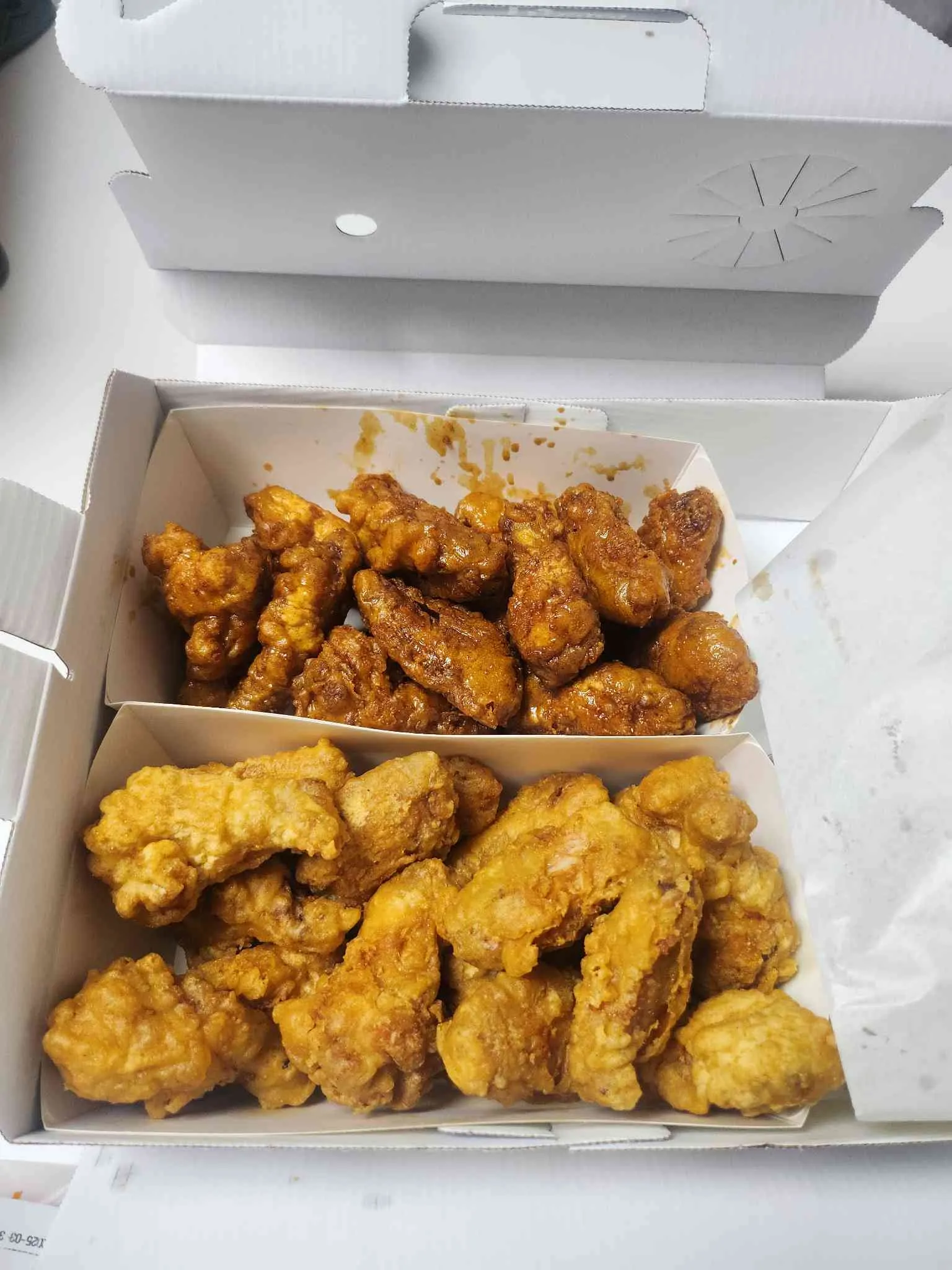 호식이두마리치킨 논현1호점