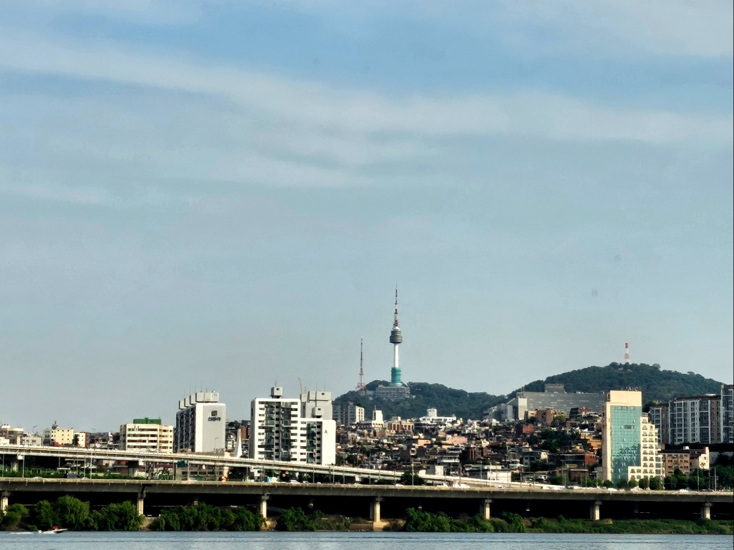 스타벅스 서울웨이브아트센터점