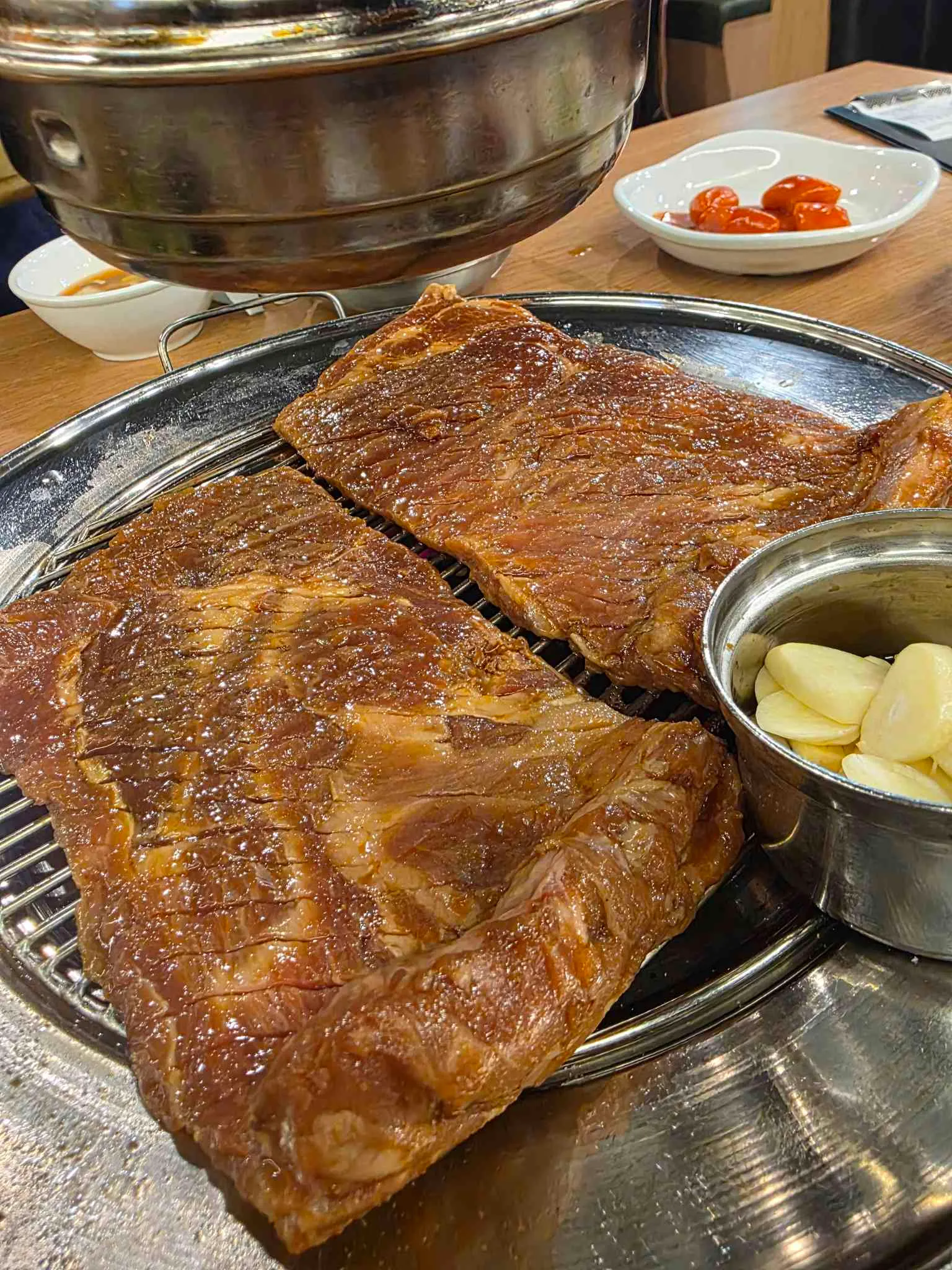 흥부골숯불돼지갈비