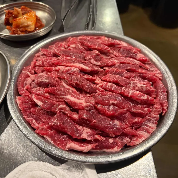 참숯에구운무한족발