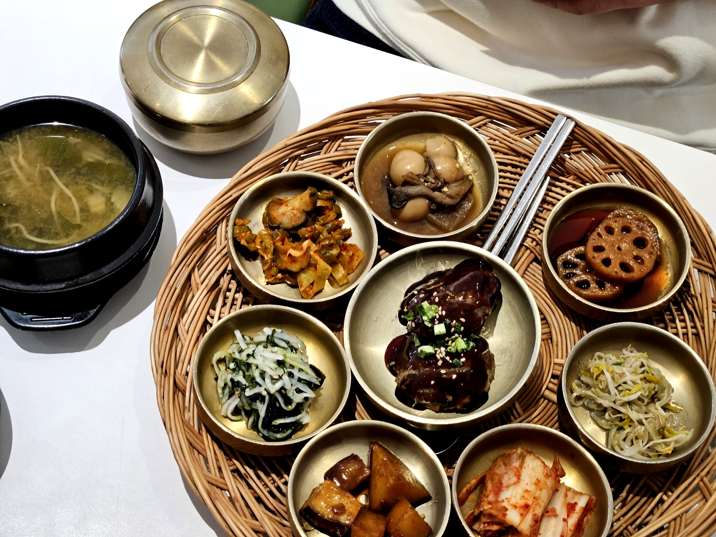 경천사탑 식당by두레