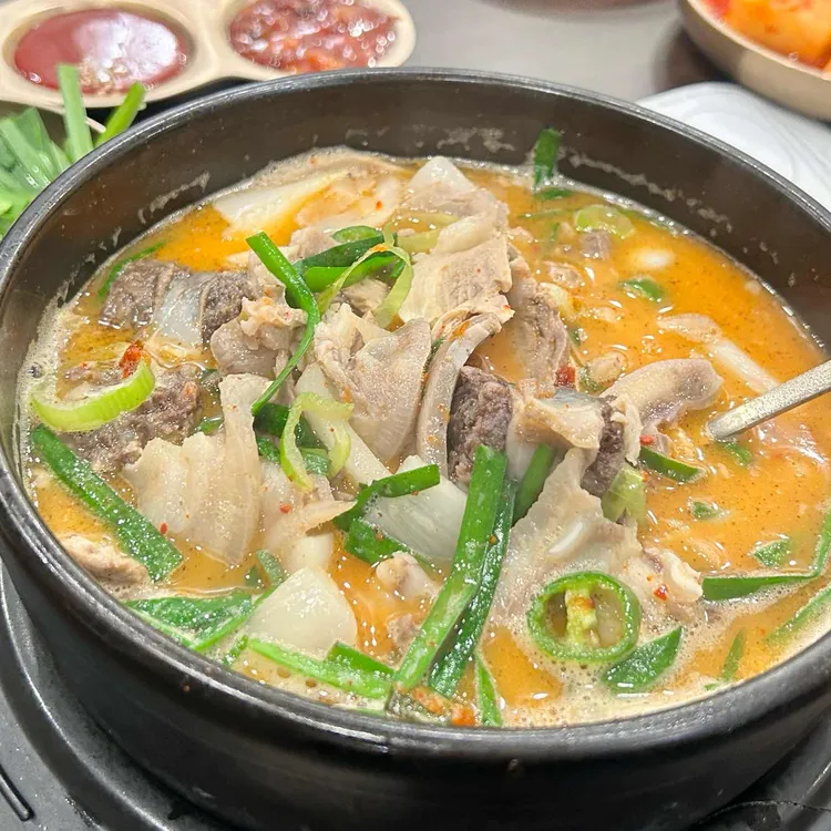 청와옥 본사직영학동점