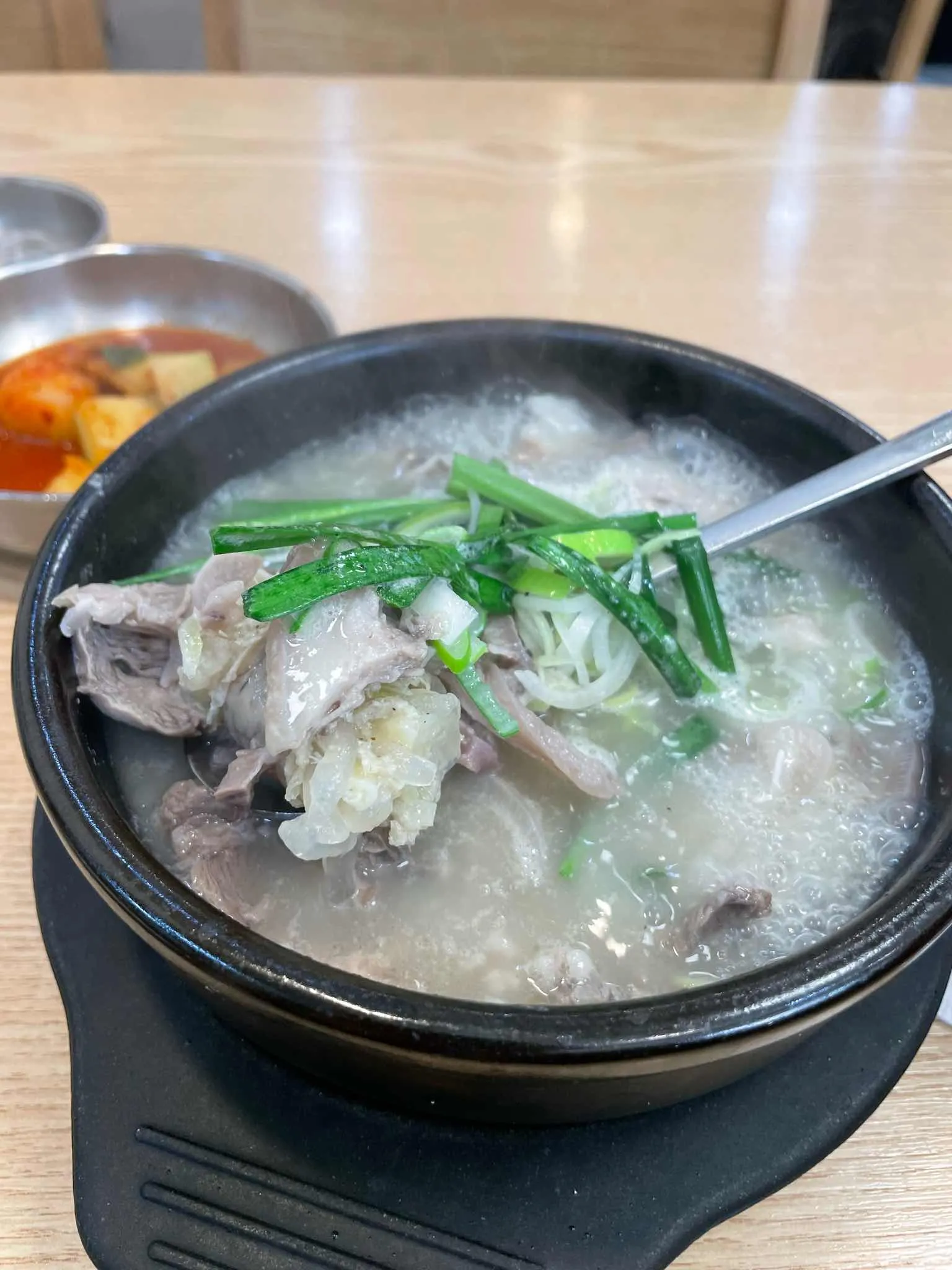 설백가마순대국