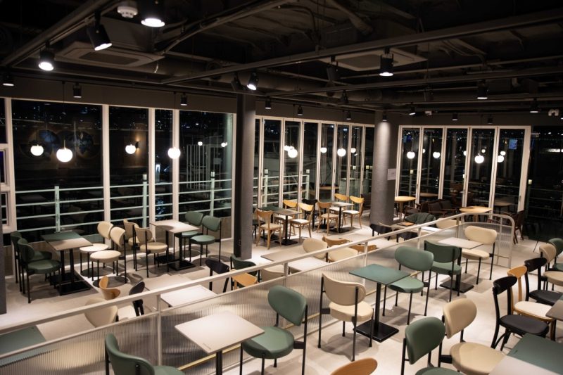 이디야커피 로얄마리나한강점