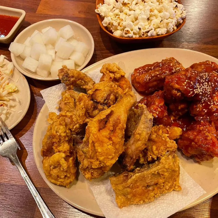 사또치킨 수서점