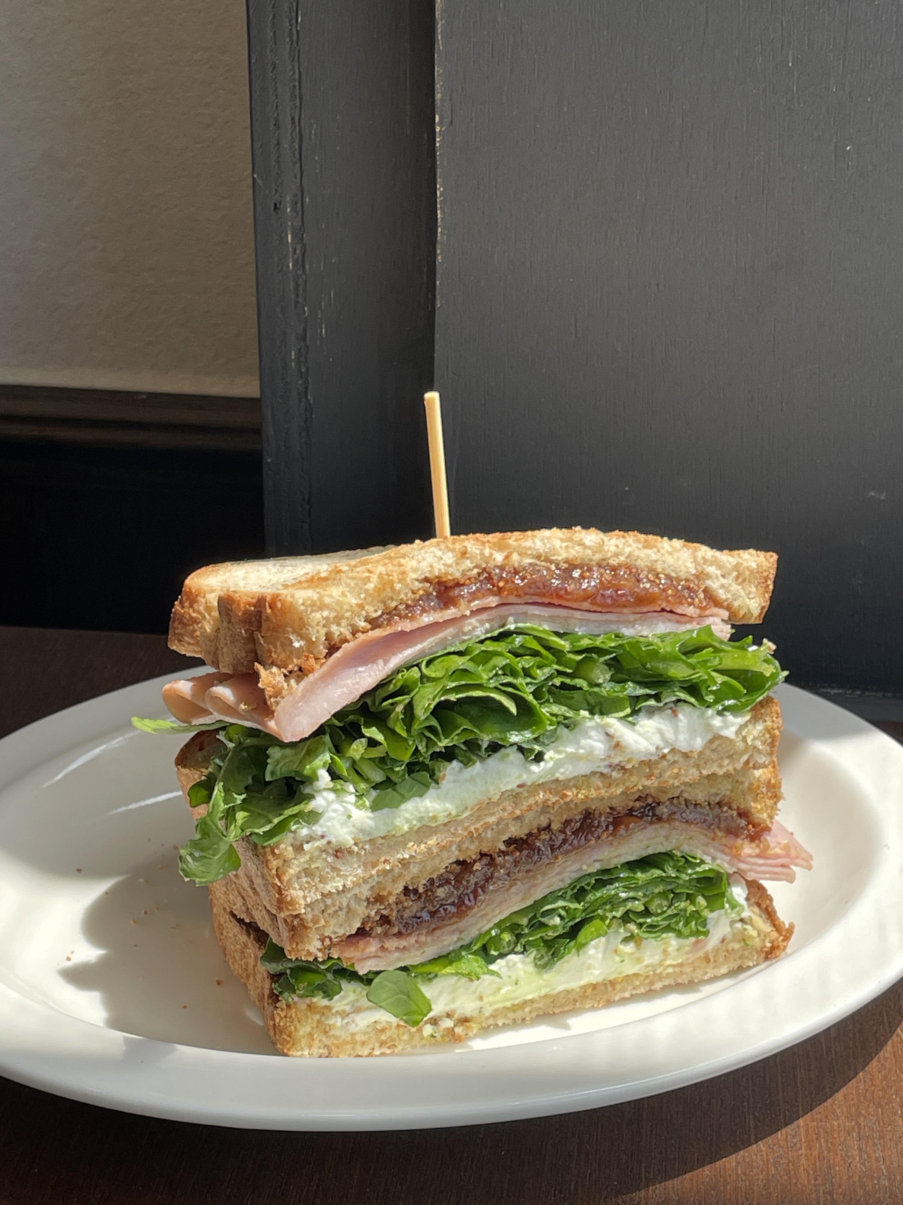 올모스트프라이데이