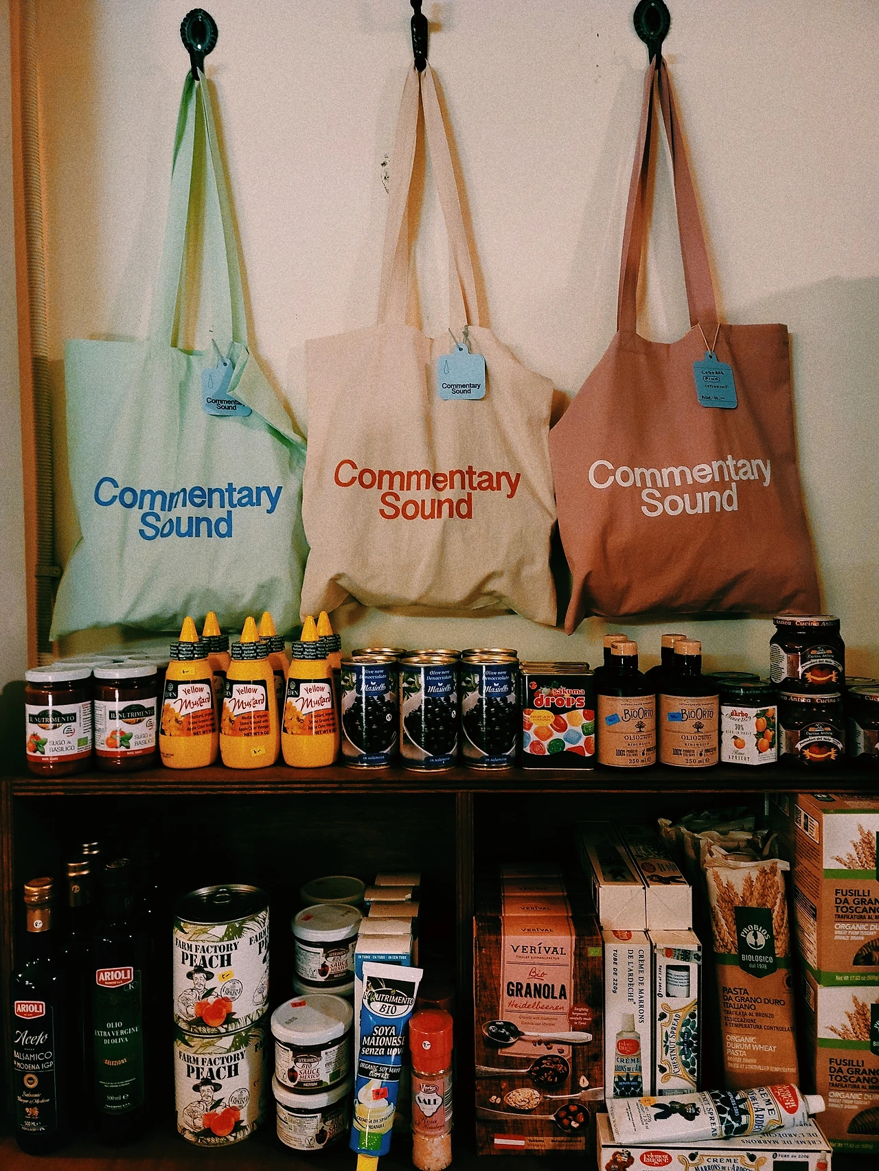 코멘터리사운드