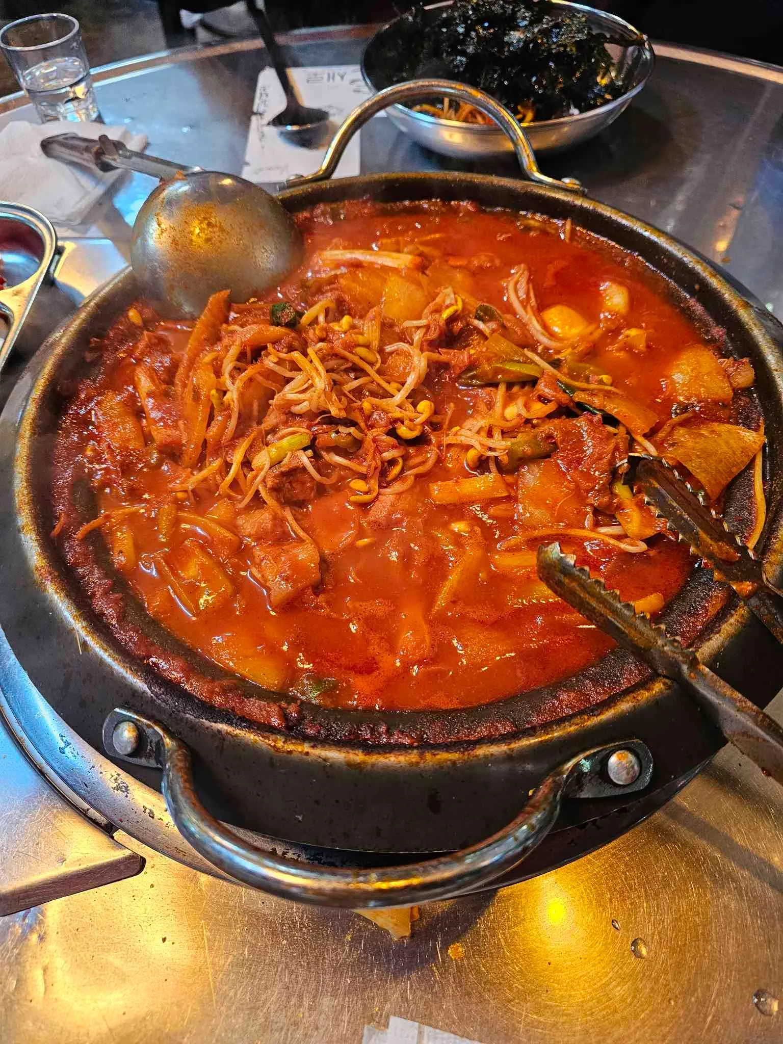 백채김치찌개 약수역점
