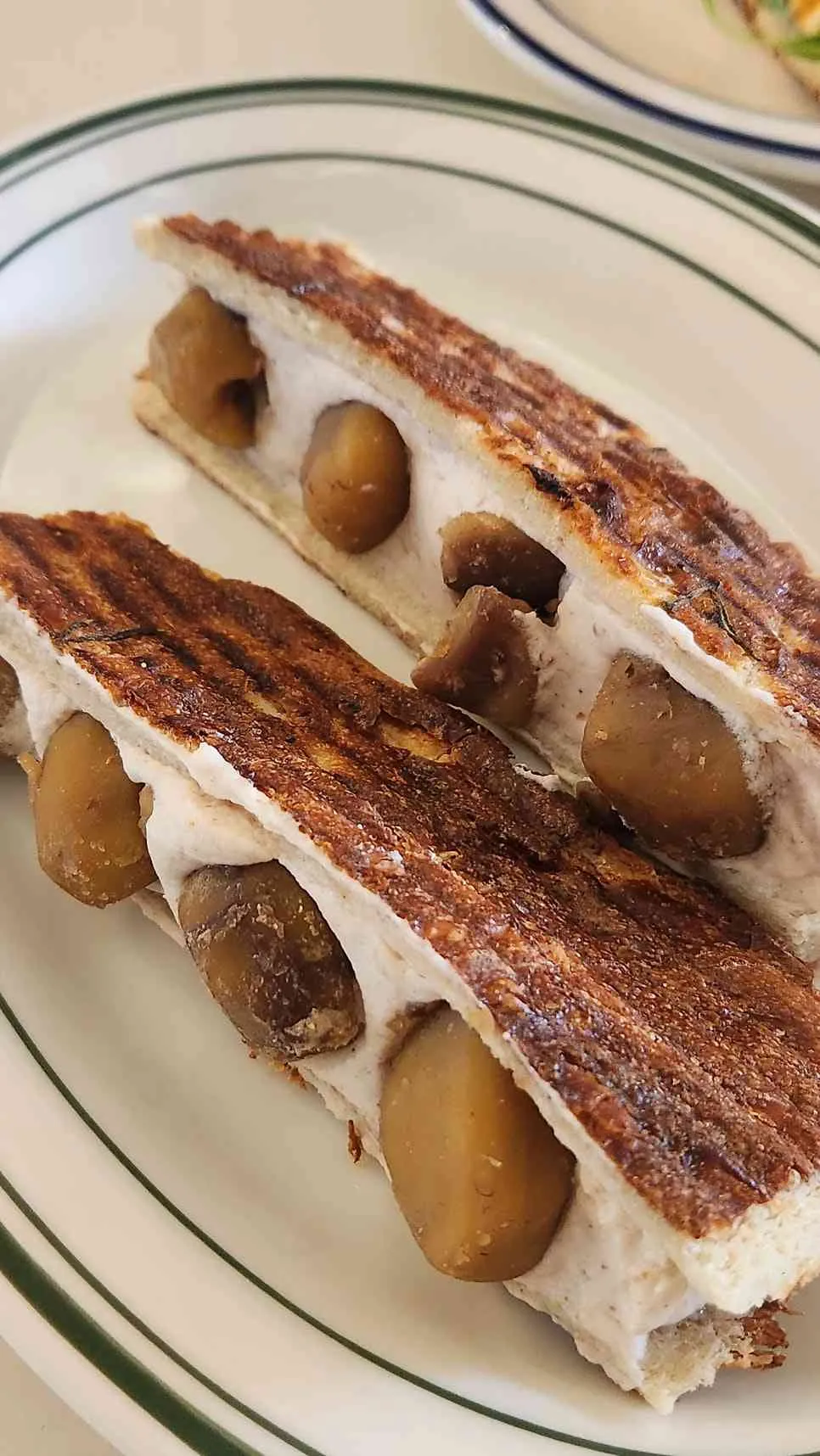 도어투도어 압구정점